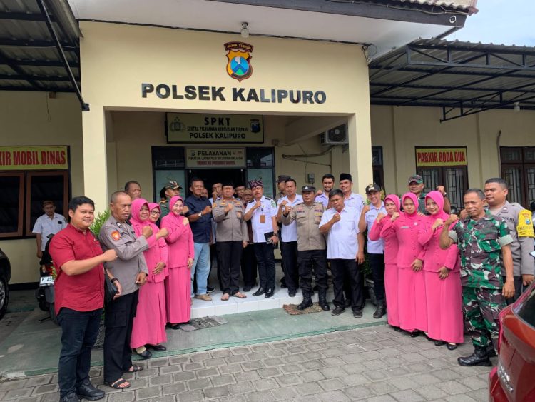 Danramil dan Anggota Koramil Kalipuro hadiri kegiatan tasyakuran HUT Bhayangkara ke 78