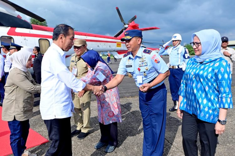 Danlanud Sultan Hasanuddin Melepas Keberangkatan Presiden RI Joko Widodo Menuju Jakarta