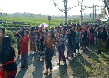 Ribuan Warga Dusun Krajan Meriahkan Tahun Baru Islam Dengan Simbol Arak-Arakan Festival Grebeg Suro 2024
