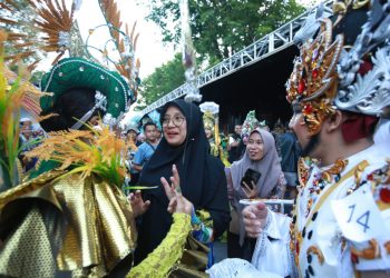Jelang Perhelatan (BEC) “Banyuwangi Etno Carnival”, Bupati Ipuk Suntik Semangat Para Talent
