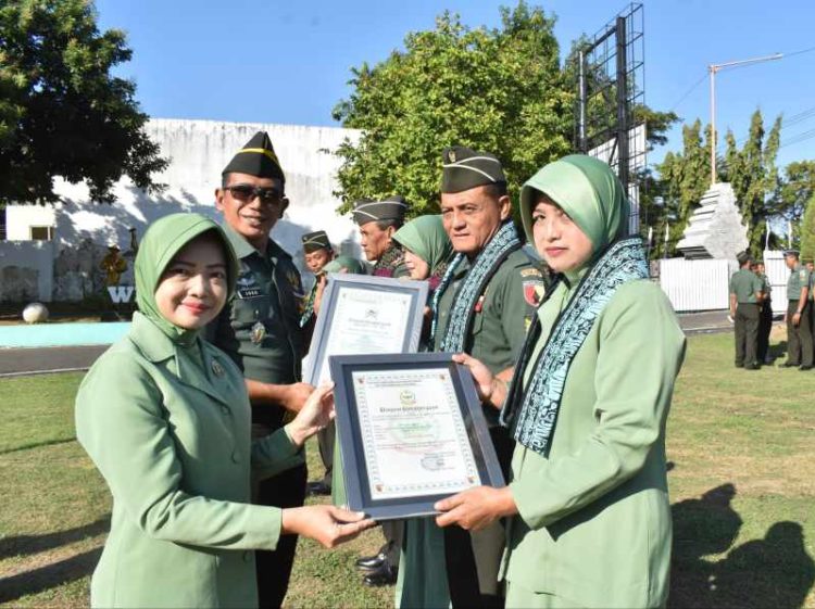 Kodim 0825/Banyuwangi Lepas Tiga Anggota Memasuki Masa Persiapan Pensiun