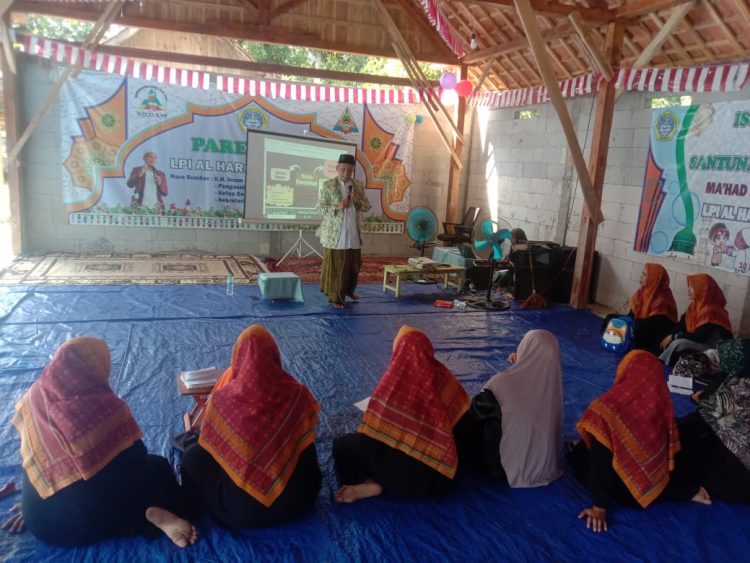 Guru LPI Al Haromain Blora Jawa Tengah Mendesain Sekolah Bersama Praktisi Pendidikan Jawa Timur