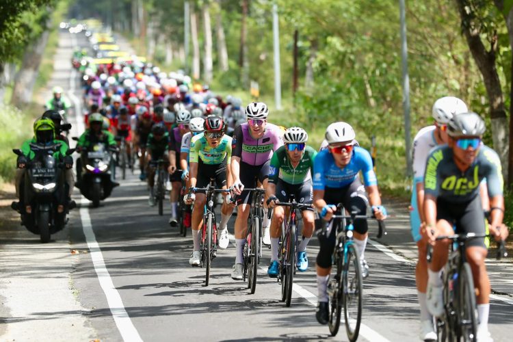 Rute Berbukit dan Menantang Menunggu di Etape 2 Tour de Banyuwangi Ijen 2024
