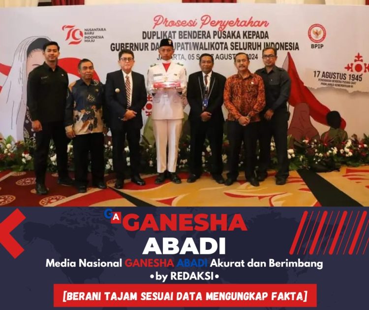 Pj Bupati Bojonegoro Terima Duplikat Bendera Merah Putih Dari BPIP, Akan Dikibarkan Saat Upacara 17 Agustus