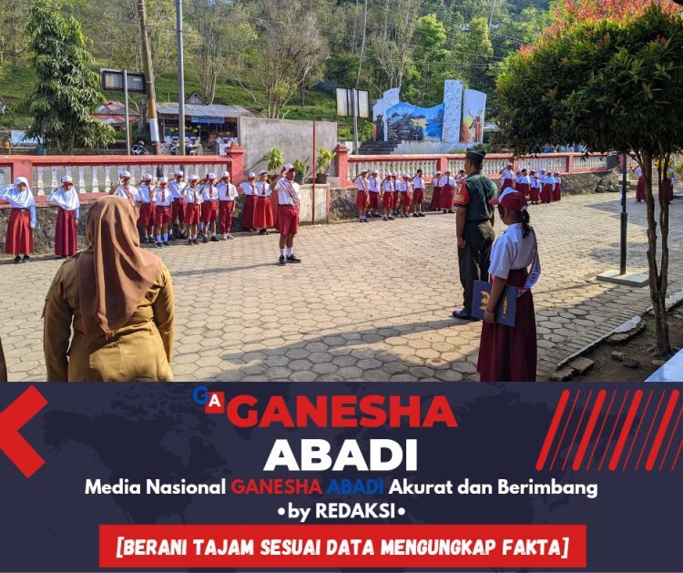 Upacara Bendera di SDN 4 Tamansari Bersama Babinsa 0825/22 Licin