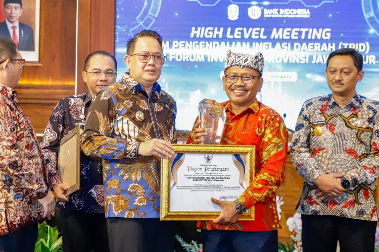Banyuwangi Raih Tiga Besar TPID Berkinerja Terbaik Jawa Timur
