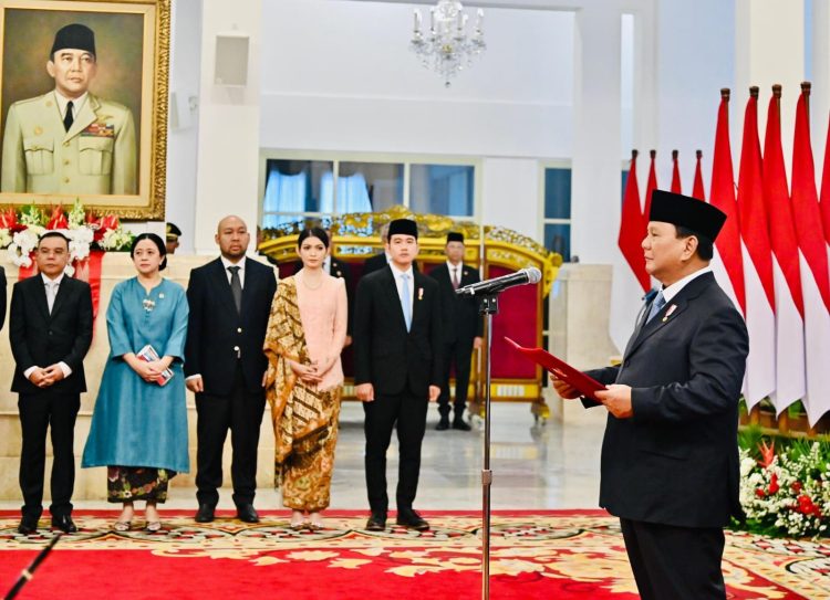 Panglima TNI Hadiri Pelantikan Menteri dan Wakil Menteri Kabinet Merah Putih