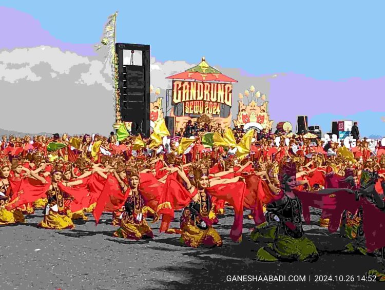 Festival Gandrung Sewu “Payung Agung” The Diversity of Culture Pukau Ribuan Penonton