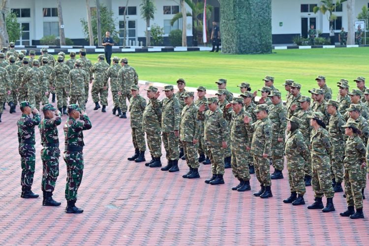 Panglima TNI Ikuti Kegiatan Retreat Hari Ke-2 Kabinet Merah Putih