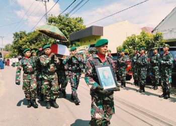 Kasdim 1002/HST Pimpin Upacara Pemakaman Militer