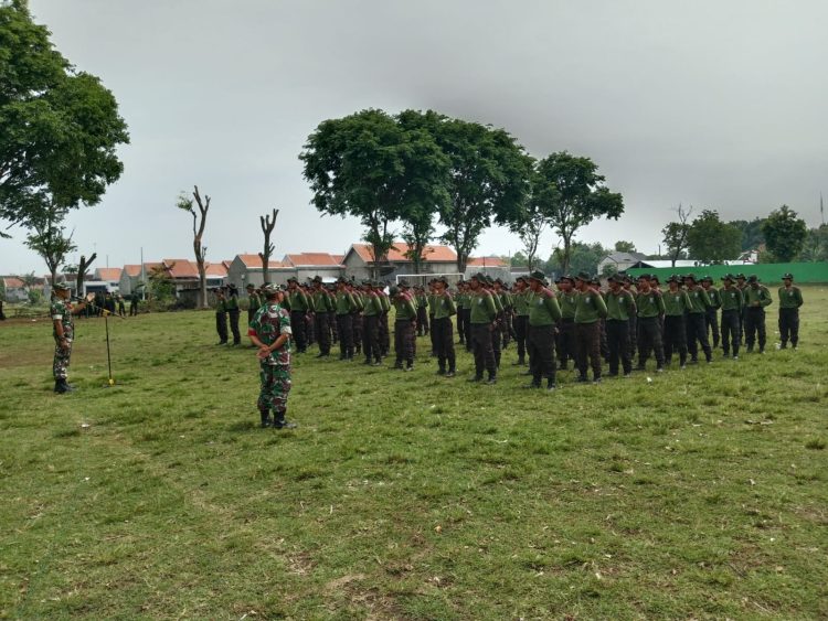 Sumartana Pimpin Pelatihan ke Tarunaan Siswa-siswi SMK Binawiyata