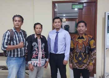 Saleh SH. Ketua LKBH Untag Banyuwangi Pertanyakan Legal Standing PT BSI Dalam Melelang Jaminan Nasabah PT. BSM