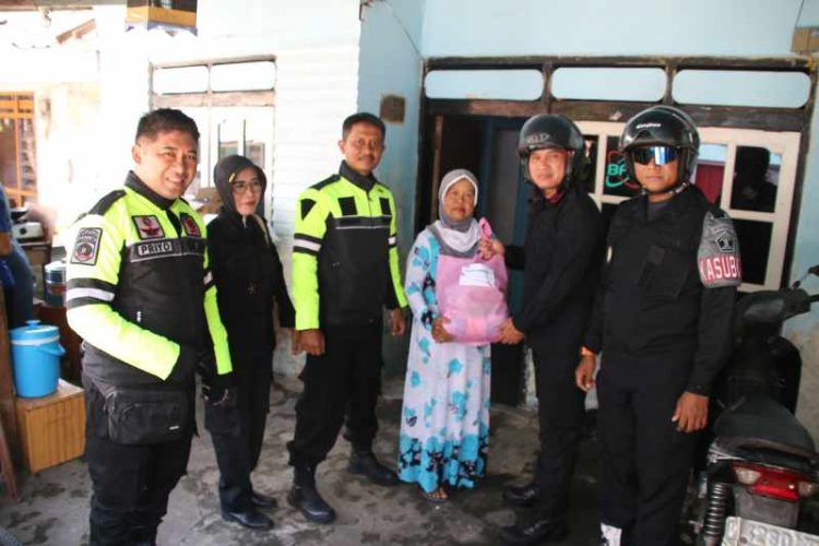 Lapas Banyuwangi Berikan Bantuan Sosial untuk Keluarga Warga Binaan