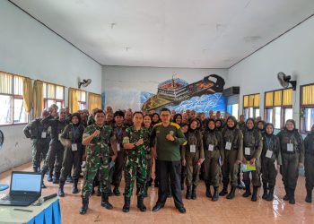 Danramil Kalipuro Berikan Wawasan Kebangsaan kepada Calon Taruna SMKN 1 Kalipuro untuk Madabintal