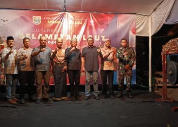 Dandim 0825 Hadiri Ritual Petik Laut 2024 Mandar Banyuwangi, Perkuat Tradisi dan Persatuan Warga