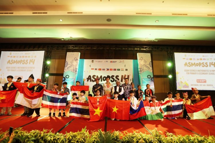 Lanud Sultan Hasanuddin Gelar Upacara 17-an Rutin Setiap Bulan