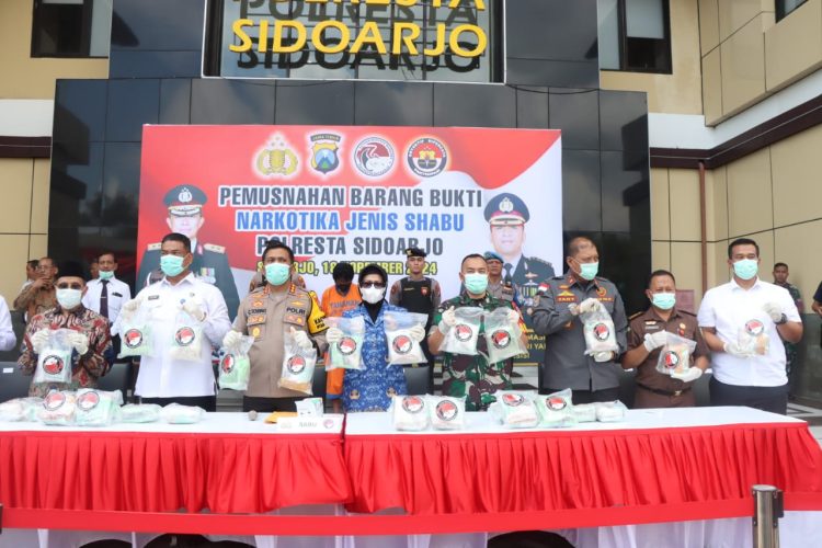 Polresta Sidoarjo Musnahkan Barang Bukti Sabu Senilai Rp 30 Miliar