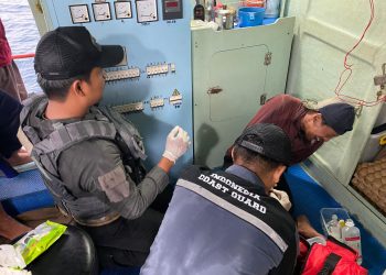 Bakamla RI Berikan Pertolongan Medis ABK KM Lintas Samudra 2 di Perairan Natuna