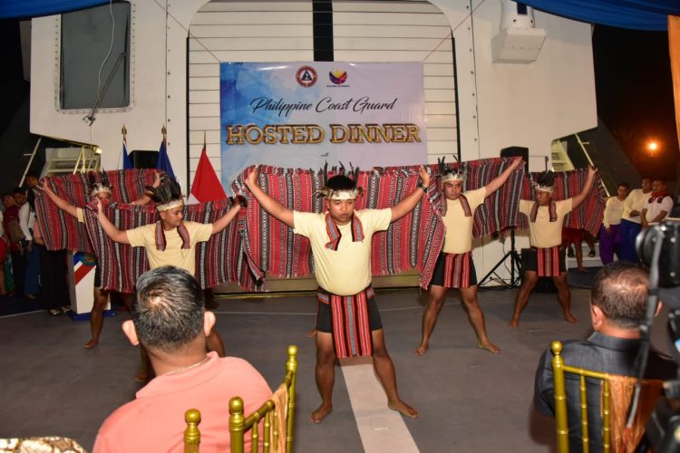 Delegasi Bakamla RI dan Philippine Coast Guard Perkuat Kerja Sama Maritim di Bitung