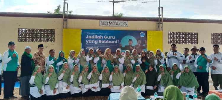 Yayasan Bina Insan Kamil Tuban Gelar Tasyakuran Hari Guru: Wujudkan Sosok Guru Robbani