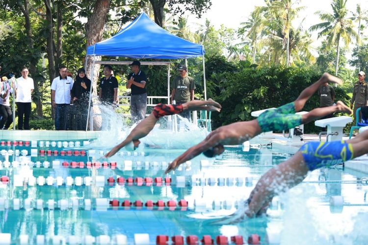 Kejuaraan Renang Akuatik Banyuwangi 2024: 413 Atlet Bertanding Adu Cepat