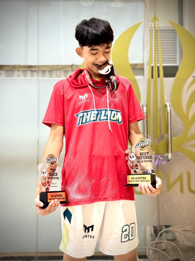 Gavine Ezar Firmansah, Talenta Muda Basket Banyuwangi Bersinar di Familia Cup 2024