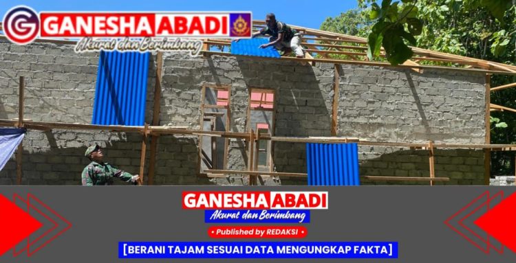 Satgas TMMD 123 Kodim 1510/Sula Pasang Atap RTLH di Desa Wailau