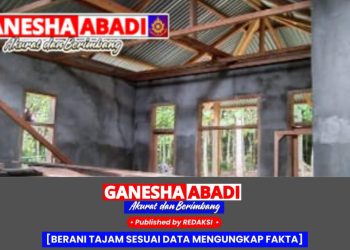 Satgas TMMD 123 Kodim 1510/Sula Pasang Kusen Pintu dan Jendela RTLH di Desa Wailau