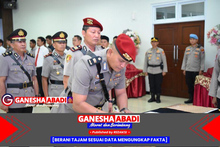Polres Gresik Gelar Sertijab Kasat Resnarkoba dan Kasat Tahti, Kapolres Tekankan Polri Sebagai Pelayan Masyarakat