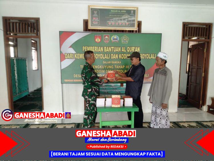 Satgas TMMD Kodim 0724/Boyolali Serahkan Bantuan Al-Qur’an untuk Masjid Al Amin di Sarimulyo