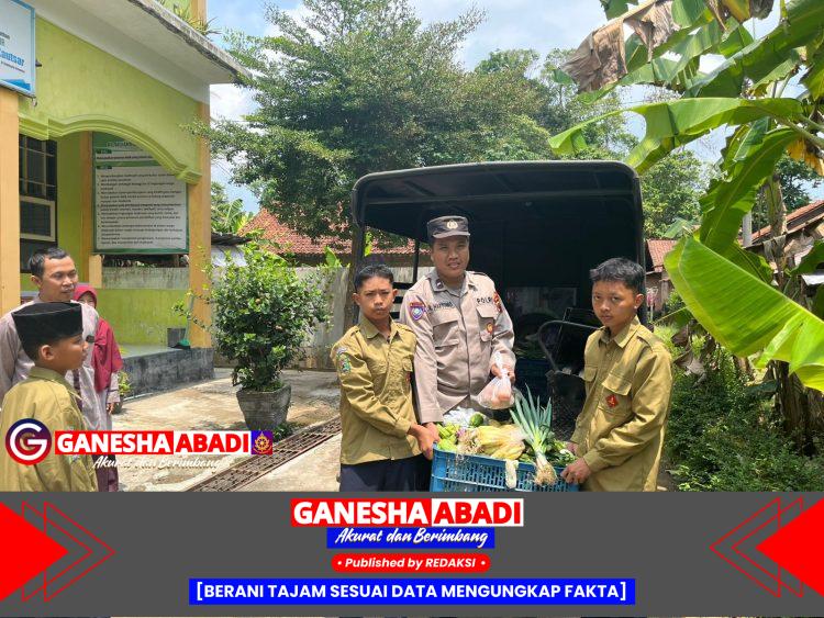 Dari Pasar Karanganyar ke Pesantren: Cara Polisi Kebumen Menyemai Solidaritas