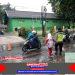 Di Bawah Rintik Hujan, Personel Polres Jepara Laksanakan Pengaturan Arus Lalu Lintas
