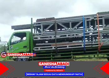 DPUCKPP Banyuwangi Bangun Jembatan Darurat Roda Dua di Sungailembu