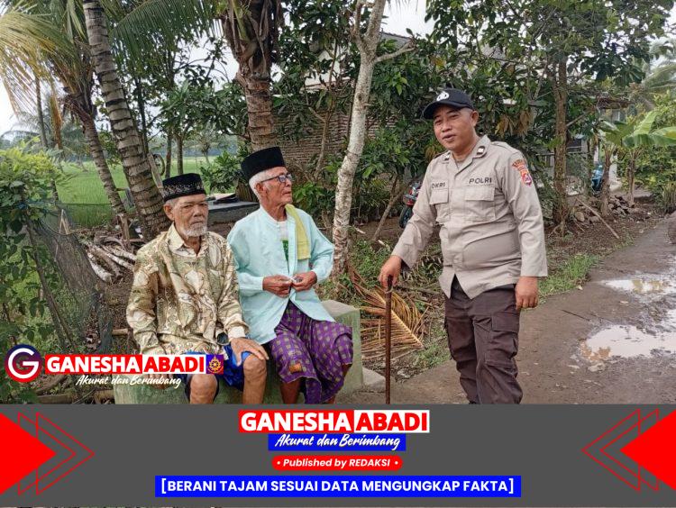 Bhabinkamtibmas Polsek Mancak Sambangi Tokoh Masyarakat, Monitoring Kamtibmas Desa Cikedung