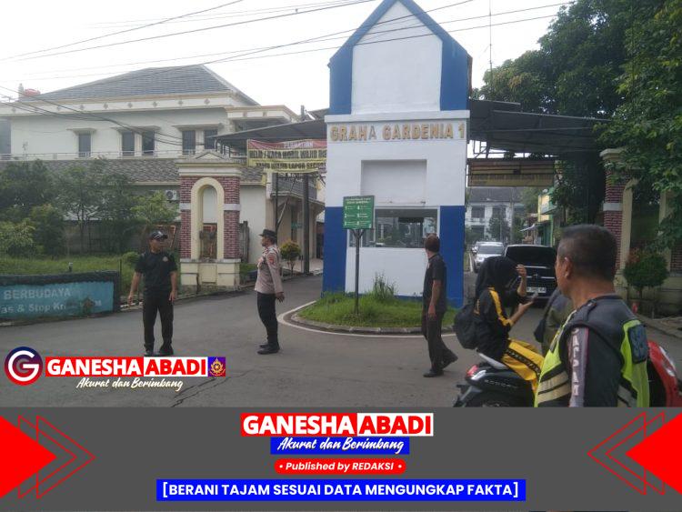 Pecak Polsek Panongan Gelar Strong Point dan Gatur Lalin di Pertigaan Gardenia Citra Raya