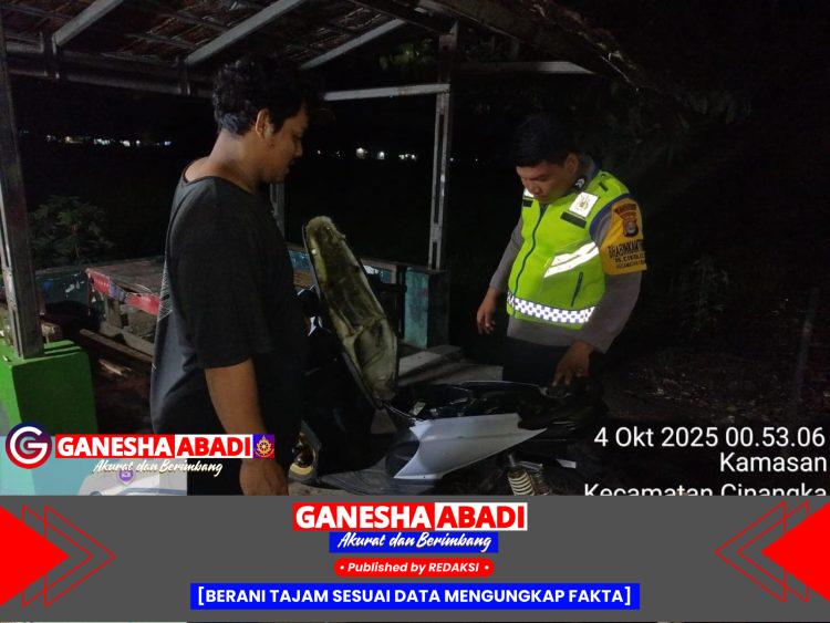 Dengan Semangat Pengabdian, Polsek Cinangka Kawal Malam yang Aman dan Tertib