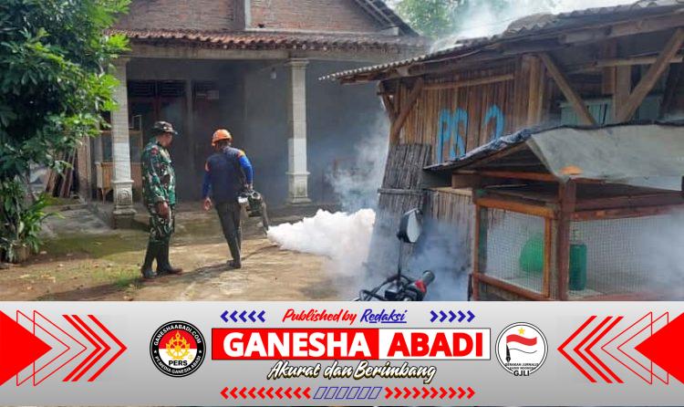 Babinsa Simo Dan Puskesmas Lakukan Fogging Cegah DBD di Desa Wates