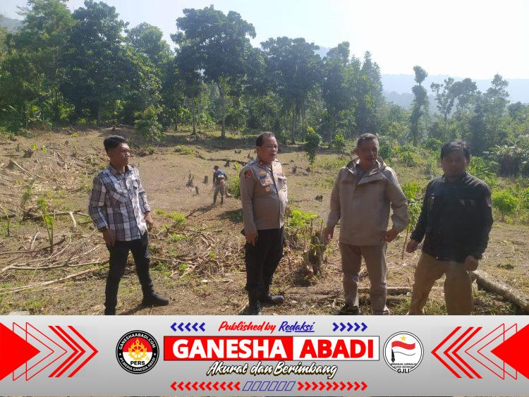 Bhabinkamtibmas Polsek Mancak Polres Cilegon Sambang dan Cek Lahan Jagung Quartal III