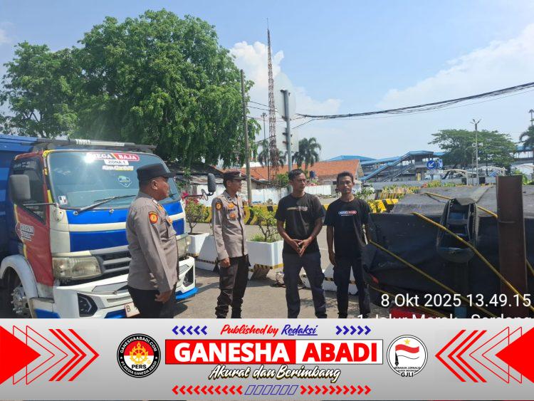 Personel Samapta Kskp Merak Polres Cilegon Polda Banten Laksanakan Patroli Dialogis