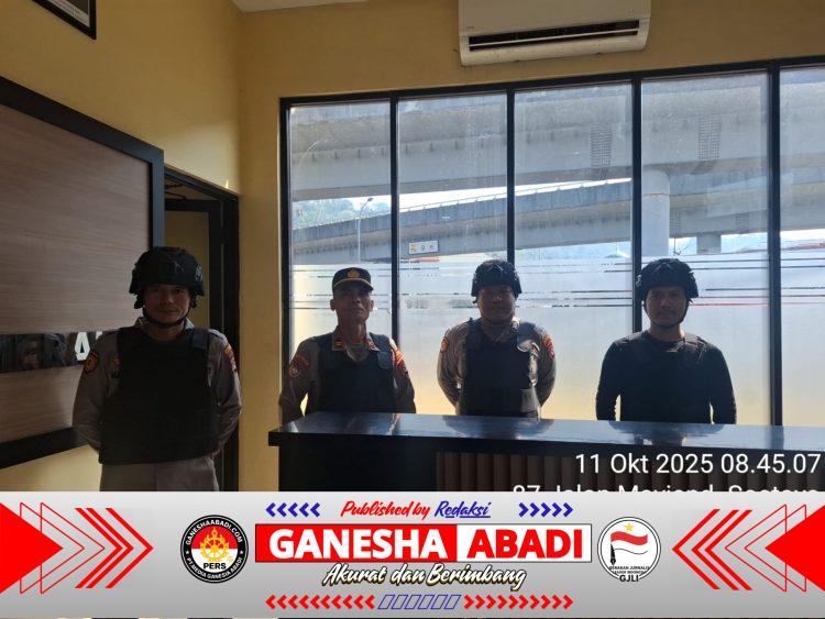 Personil KSKP Merak Laksanakan Sispam Mako Demi Tingkatkan Kesiapsiagaan