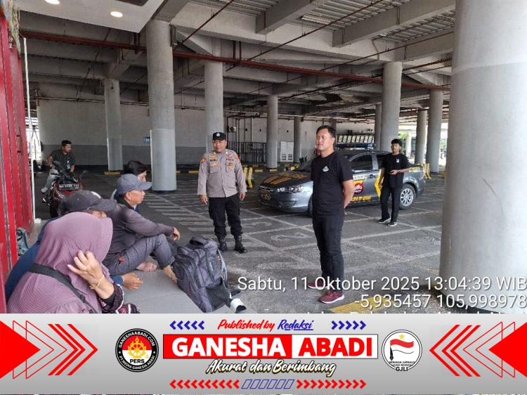 Personel Samapta KSKP Merak Polres Cilegon Polda Banten Laksanakan Patroli Dialogis