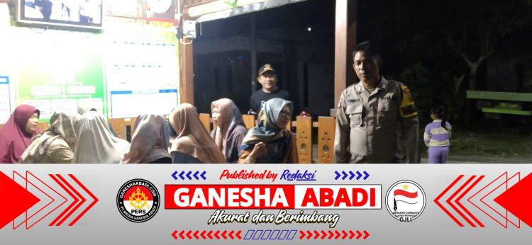 Ibu-Ibu Desa Gemeksekti Turut Jaga Kamtibmas Lewat Ronda Malam Setiap Sabtu