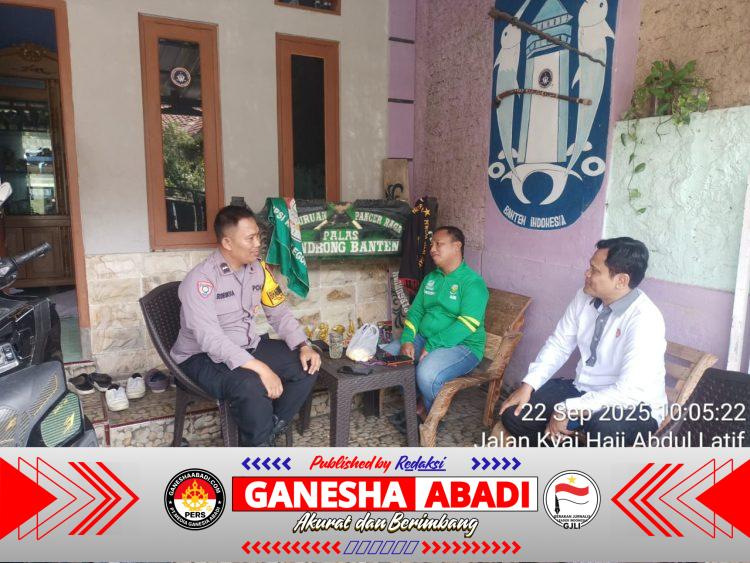Bhabinkamtibmas Polsek Cilegon Sambang Tokoh Pemuda, Perkuat Sinergi dan Ciptakan Kamtibmas Kondusif
