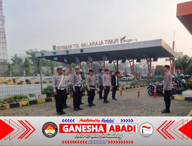 Kapolsek Cikupa Pimpin Apel Pengamanan Antisipasi 1 Tahun Pemerintahan Presiden Prabowo–Gibran di Gerbang Tol Baltim