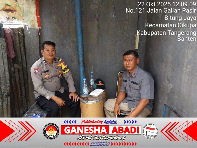 Bhabinkamtibmas Desa Bitung Jaya Sambangi Warga, Ajak Jaga Kamtibmas Kondusif