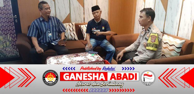 Bhabinkamtibmas Kelurahan Sukamulya Laksanakan Sambang dan Sampaikan Pesan Kamtibmas
