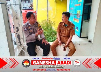 Bhabinkamtibmas Polsek Puloampel jumpai warganya guna bangun komunikasi yang positif