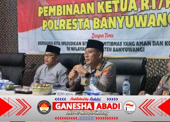 Kapolresta Banyuwangi Tegaskan Waspada Hoaks, Konflik Sosial, dan Narkoba dalam Jumat Curhat Bersama RT/RW Genteng