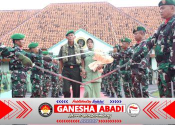 “Kodim 0825 Banyuwangi Gelar Pedang Pora: Mayor Arm Sutoyo Lepas Dinas dengan Kehormatan Tertinggi”