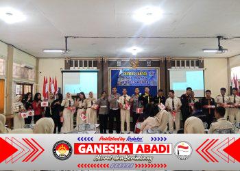 Satlantas Kendal Sambangi SMKN 2, Pelajar Diajari Tertib Jalan demi Tekan Kecelakaan